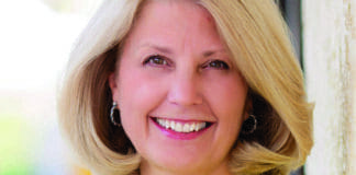 Dr Leesa Haire