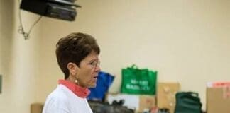 Laurie, Committee Chairperson Of The Foswst Volunteer Beach Ambassador Program, Covering The Basics Of Being A Volunteer Beach Ambassador
