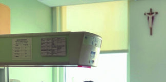 Nurse In Nicu 2a