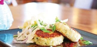 Tommy Bahama Crab Cakes 1