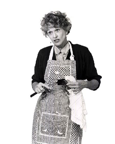 Shirley Simpson As Shirley Valentine