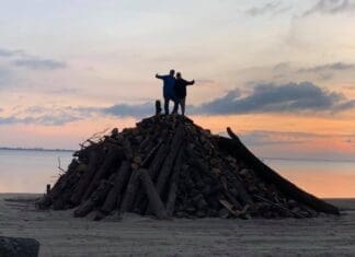 Nicks Bonfire