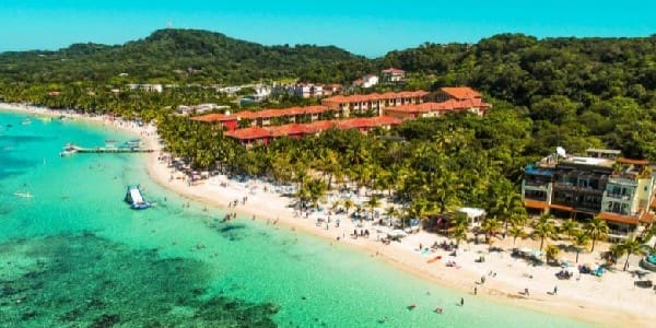 Roatan Beach2