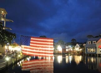Flagoverlagoon