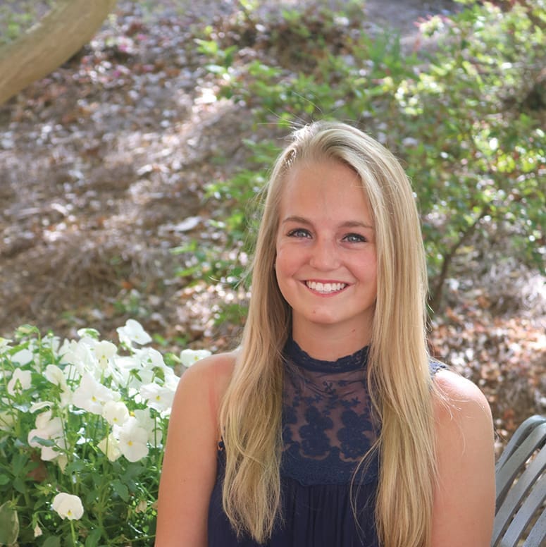 Bailey Rathmann Headshot