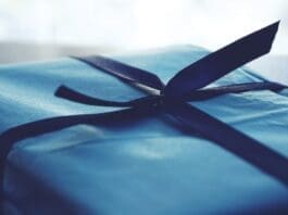 Gift Blue