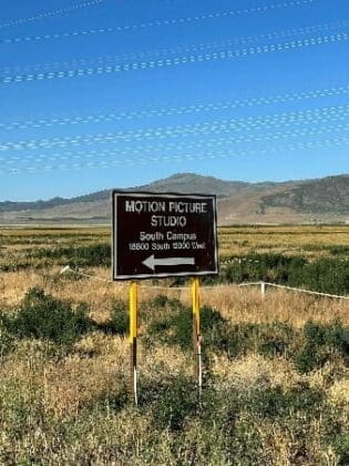Sign.1