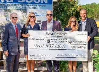 Schs + Nwfsc Tom Glavine Check Presentation