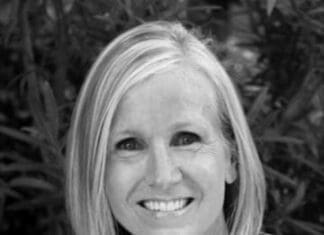 Valerie Peterson.photo