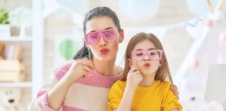 Mom And Daughter Istock 917745364