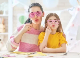 Mom And Daughter Istock 917745364