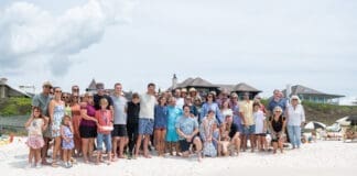 Chapel at the Beach Celebrates 20 Years Z62 9036
